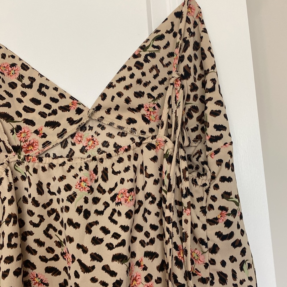 NWOT tie back slip dress - Picture 5 of 5